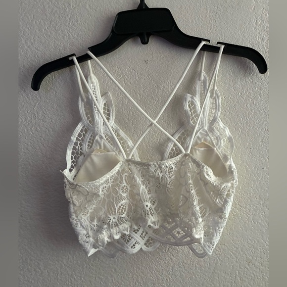 Bohemian White Lace Bralette Cropped Top M - Picture 5 of 10